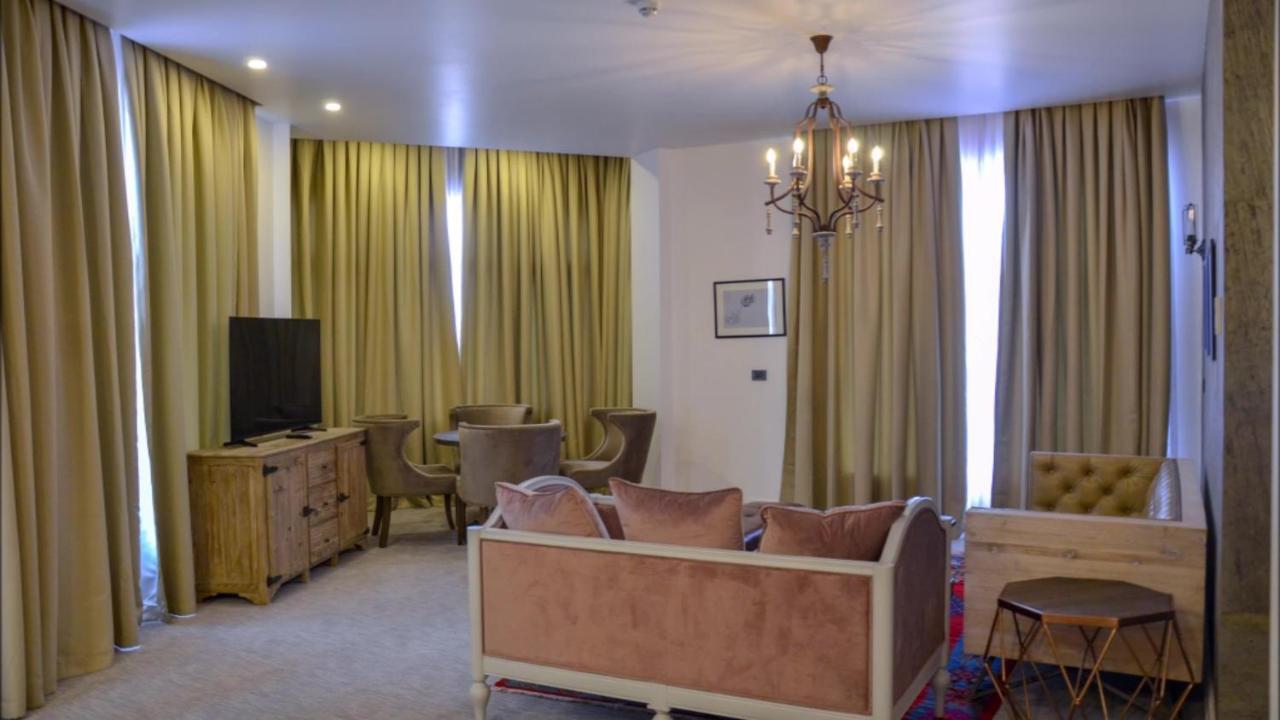 Shirvanshah Hotel บากู ภายนอก รูปภาพ
