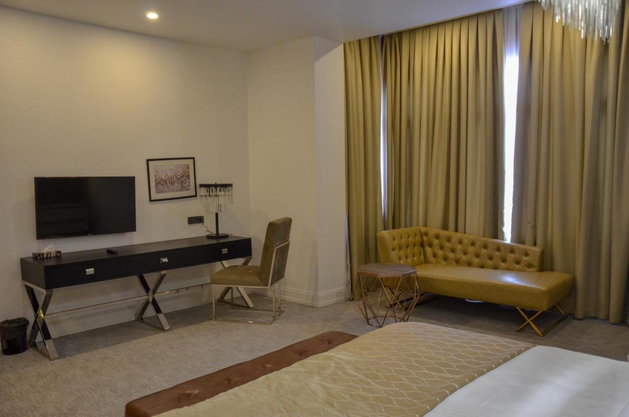 Shirvanshah Hotel บากู ภายนอก รูปภาพ