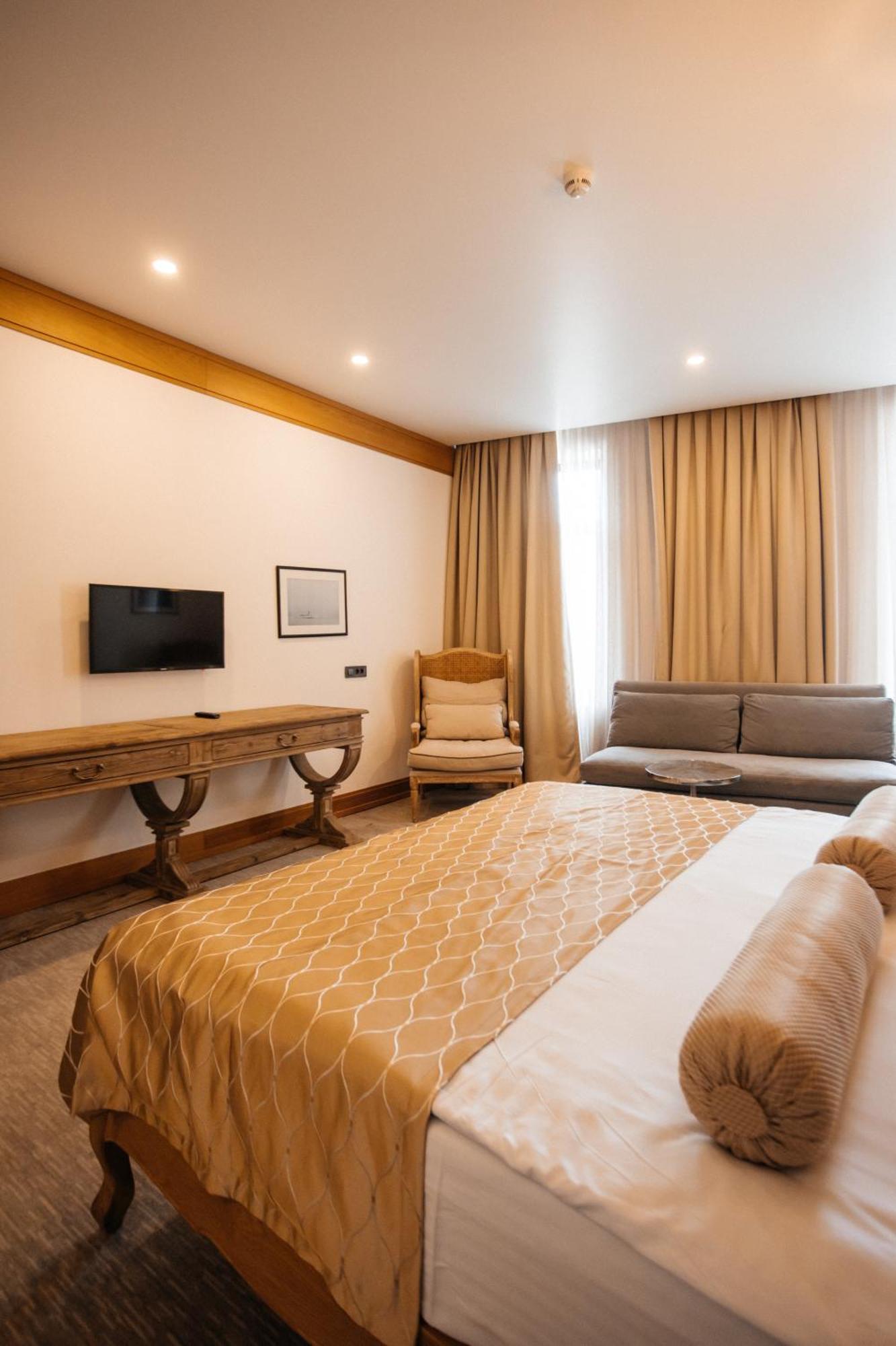 Shirvanshah Hotel บากู ภายนอก รูปภาพ