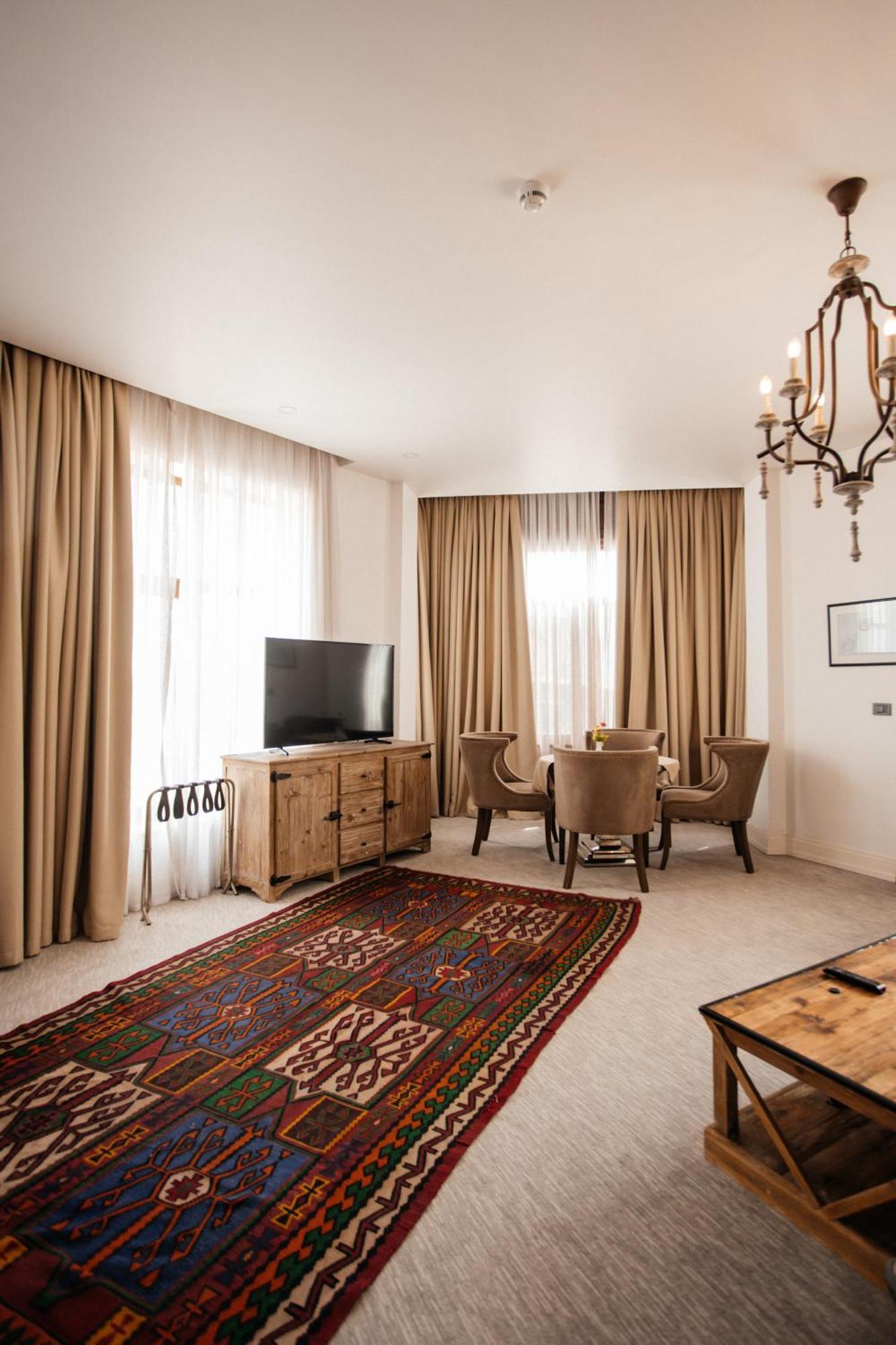 Shirvanshah Hotel บากู ภายนอก รูปภาพ